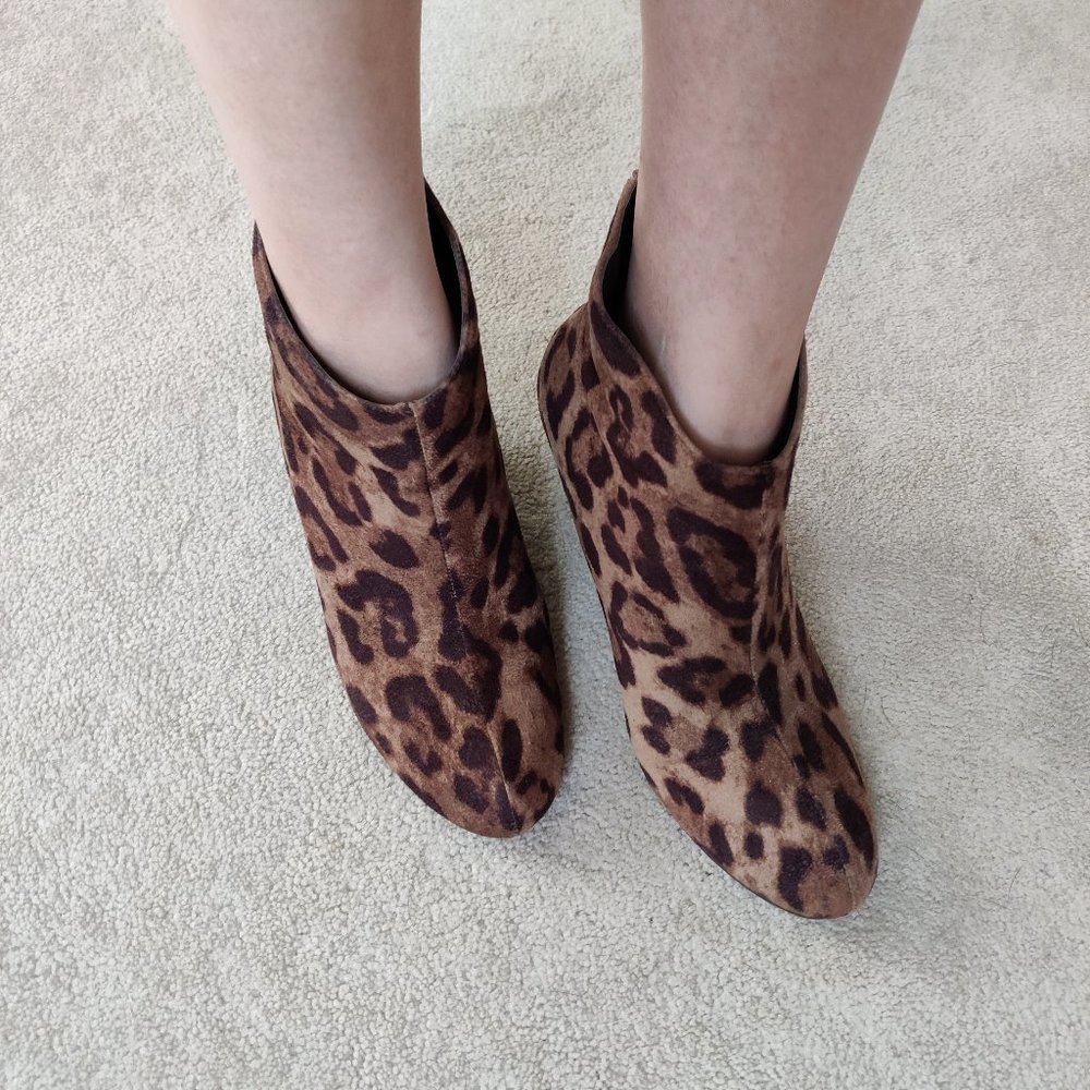 IMPO Tabitha Leopard Print Wedge Heels Ankle Boots 7.5M